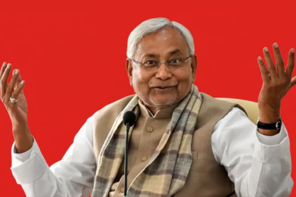 चुनावी घोषणा बनाम वास्तविकता: बिहार के युवाओं की असली ज़रूरत 2 bihar-government-1000-allowance-scheme